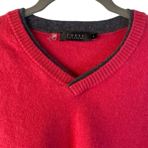 Forte Women 100% Cashmere Classic Candy Apple VNeck Longsleeve Sweater SZ L - Picture 3 of 8